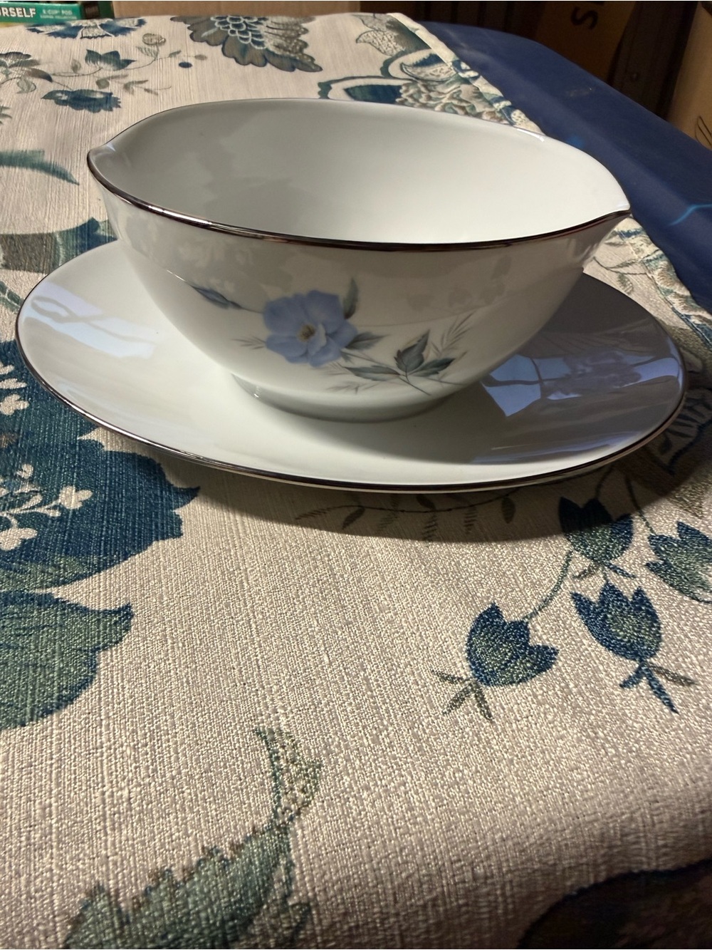 NORITAKE SYLVIA China gravy boat
